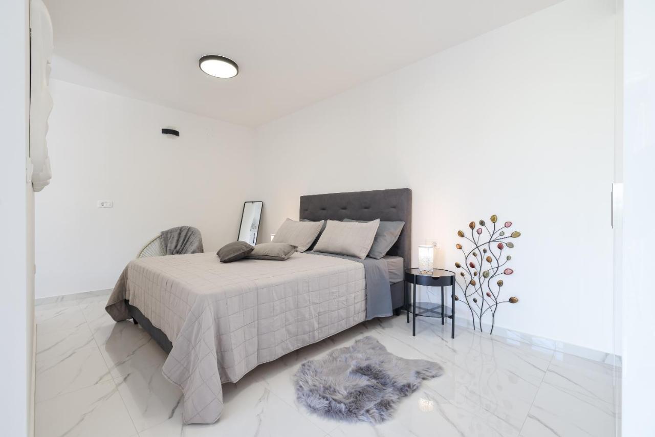 Studio Apartman Natale Задар Экстерьер фото